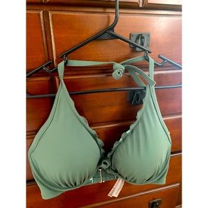 NWT Victoria’s Secret Bikini Top